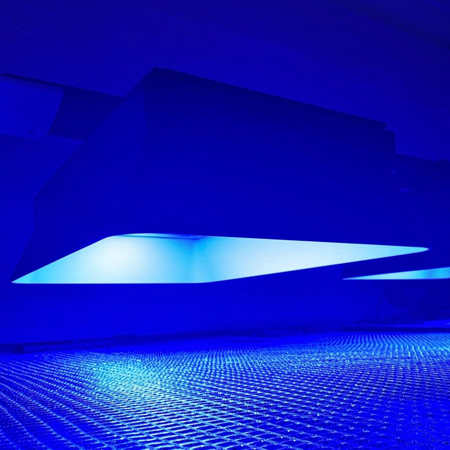 Radion PAR-Max XR 30 Shade Up-Close